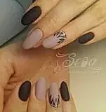 Маникюр с гель-лаком + стразы + матовый топ